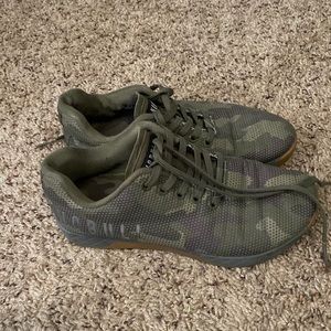 No bull green camo trainers